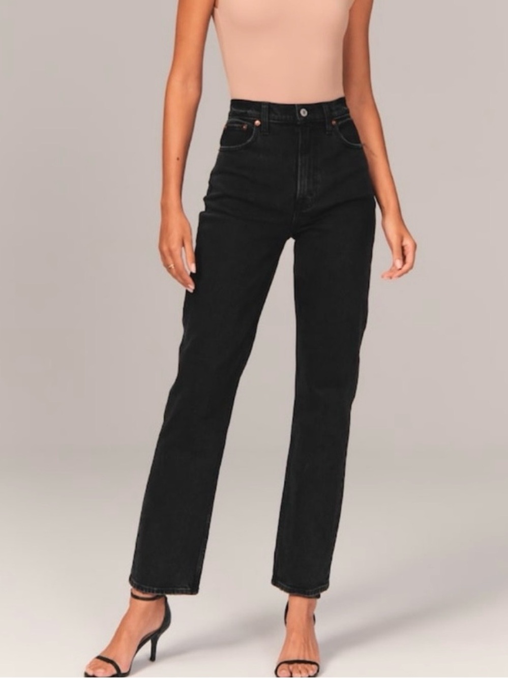 Abercrombie The 90s Straight Ultra High Rise Jeans